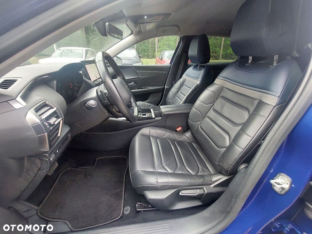 Citroën C5X 1.6 PureTech Shine EAT8 - 10