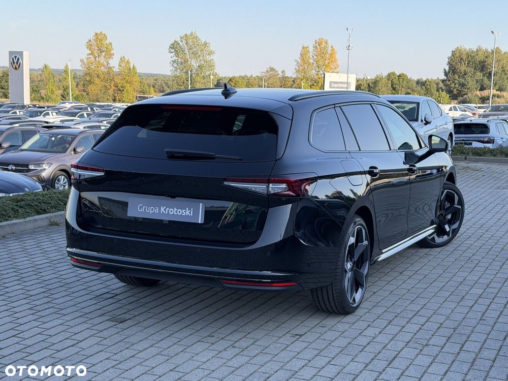 Skoda Superb 2.0 TDI SCR 4x4 Sportline DSG - 5