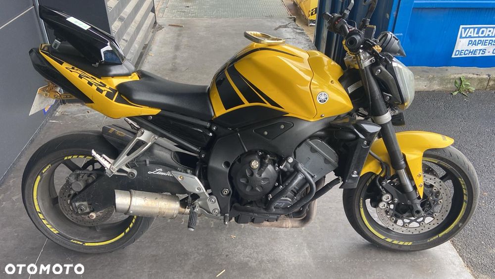 Yamaha FZ - 1