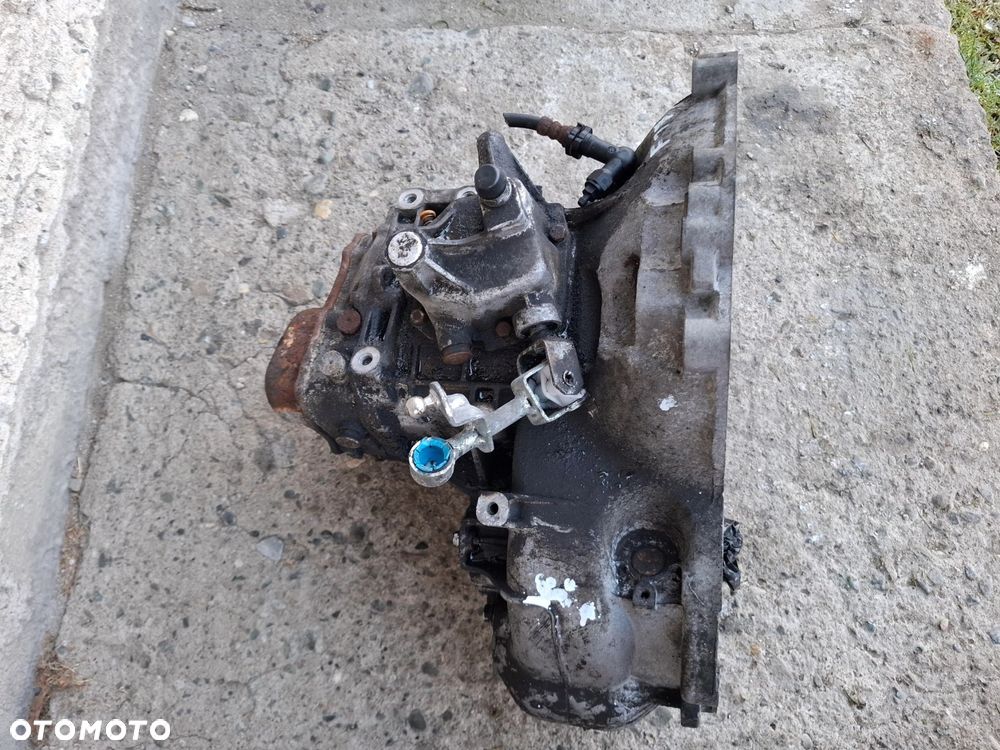 SKRZYNIA BIEGÓW 1.3 CDTI F17W394 OPEL CORSA D MERIVA A - 3