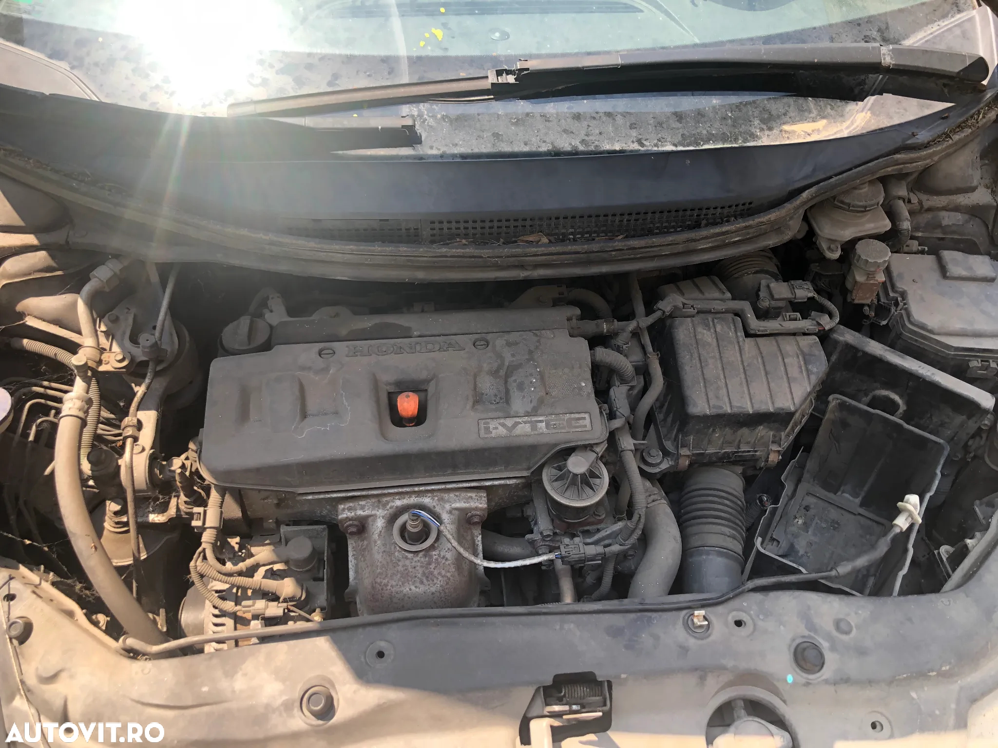 Dezmembrez Honda Civic 2007 1.8 benzina negru - 8
