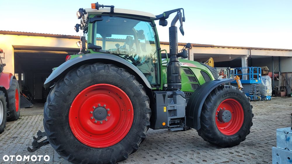 Fendt 720 Vario - 8