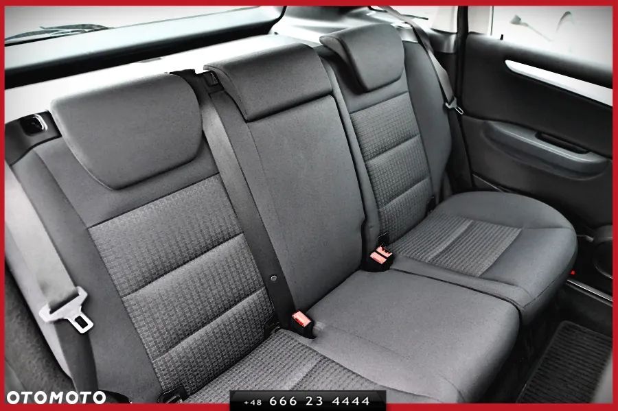 Mercedes-Benz Klasa B 150 Autotronic - 22