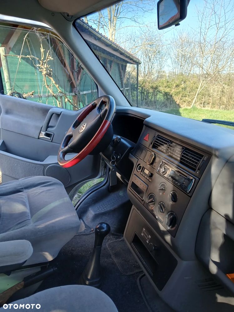 Volkswagen Transporter Escapade - 6