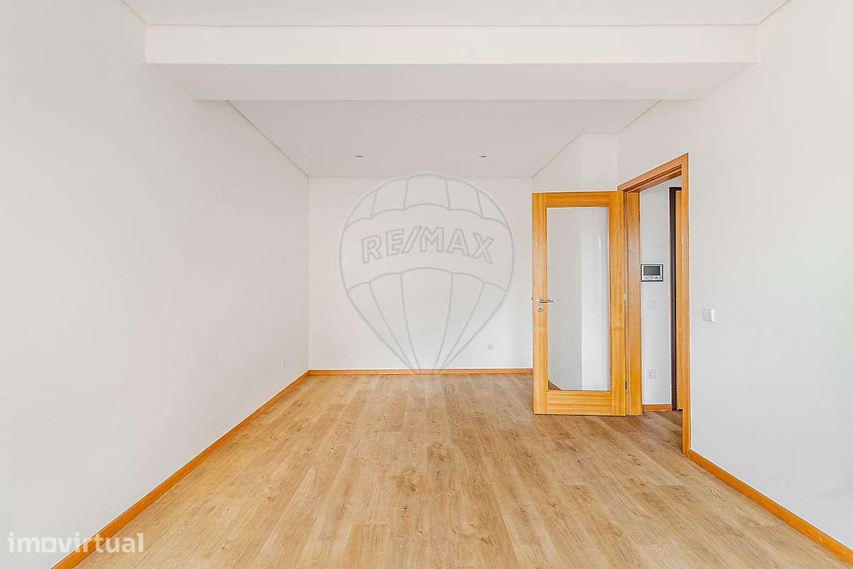 Apartamento T1 para arrendamento - Grande imagem: 2/8
