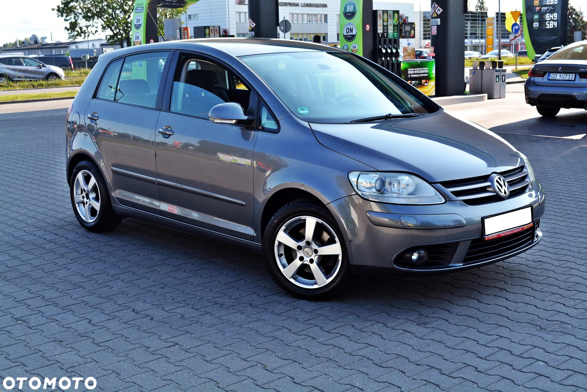 Volkswagen Golf Plus 1.9 TDI DSG Goal - 3