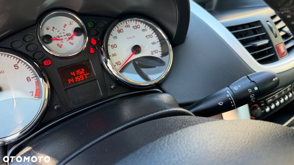 Peugeot 207 1.4 16V Trendy nICE - 15