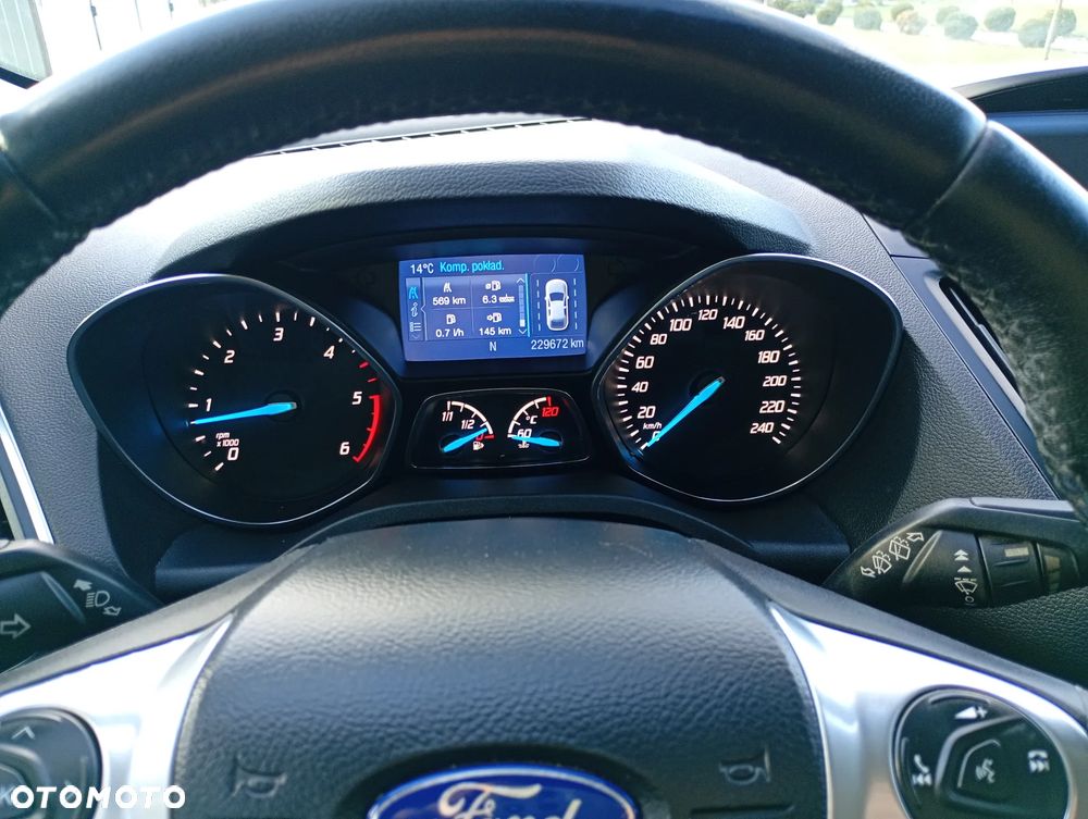 Ford Kuga 2.0 TDCi 4x4 Titanium - 15