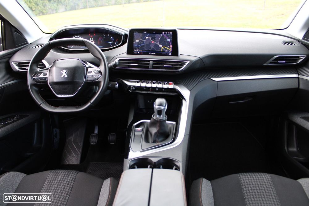 Peugeot 3008 1.2 PureTech Active - 2