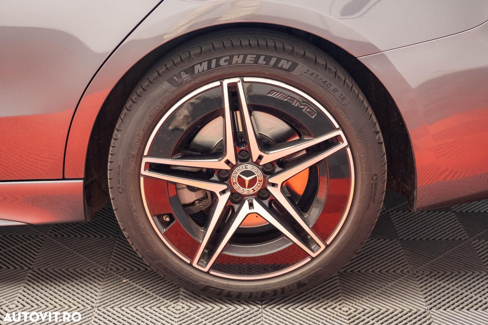 Mercedes-Benz C 300 4Matic T 9G-TRONIC - 10