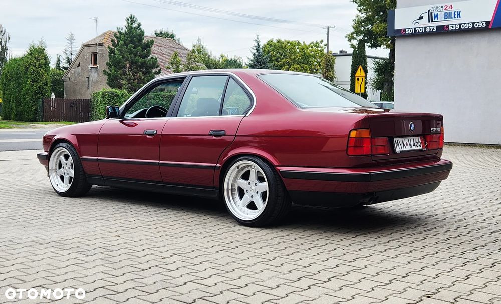 BMW Seria 5 525i - 3