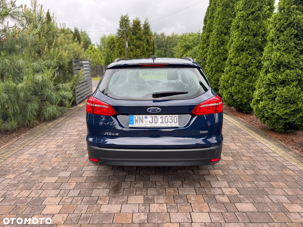 Ford Focus 1.0 EcoBoost Trend Sport - 12