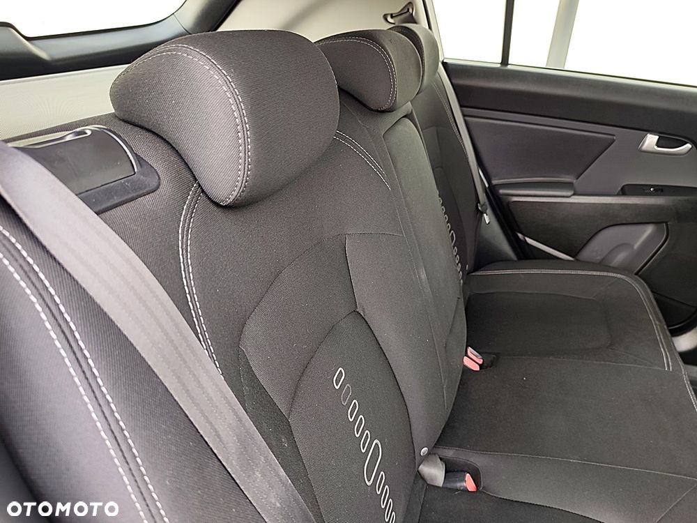 Kia Sportage 2.0 CRDI 4WD Dream-Team Edition - 22