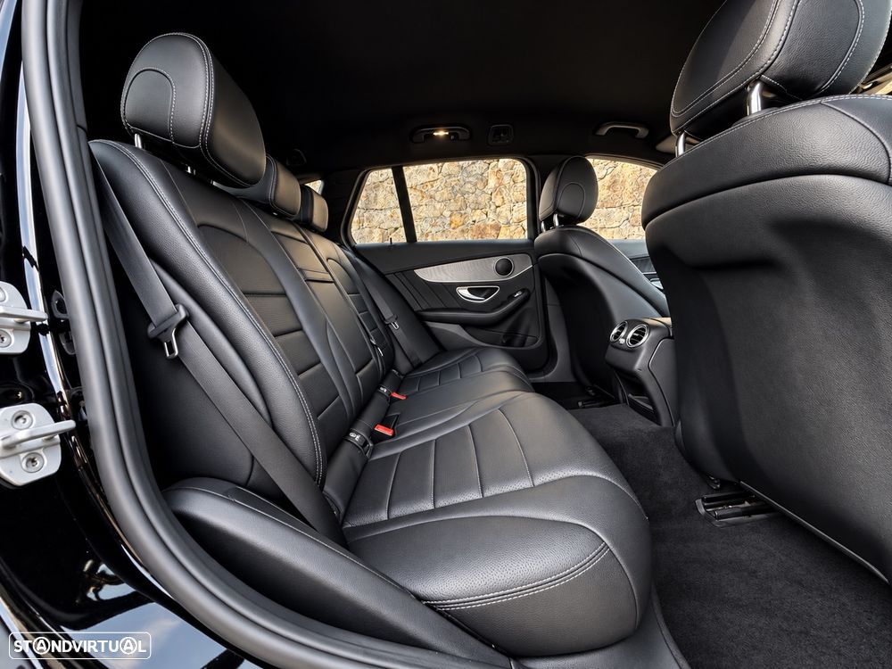 Mercedes-Benz C 220 d AMG Line - 8