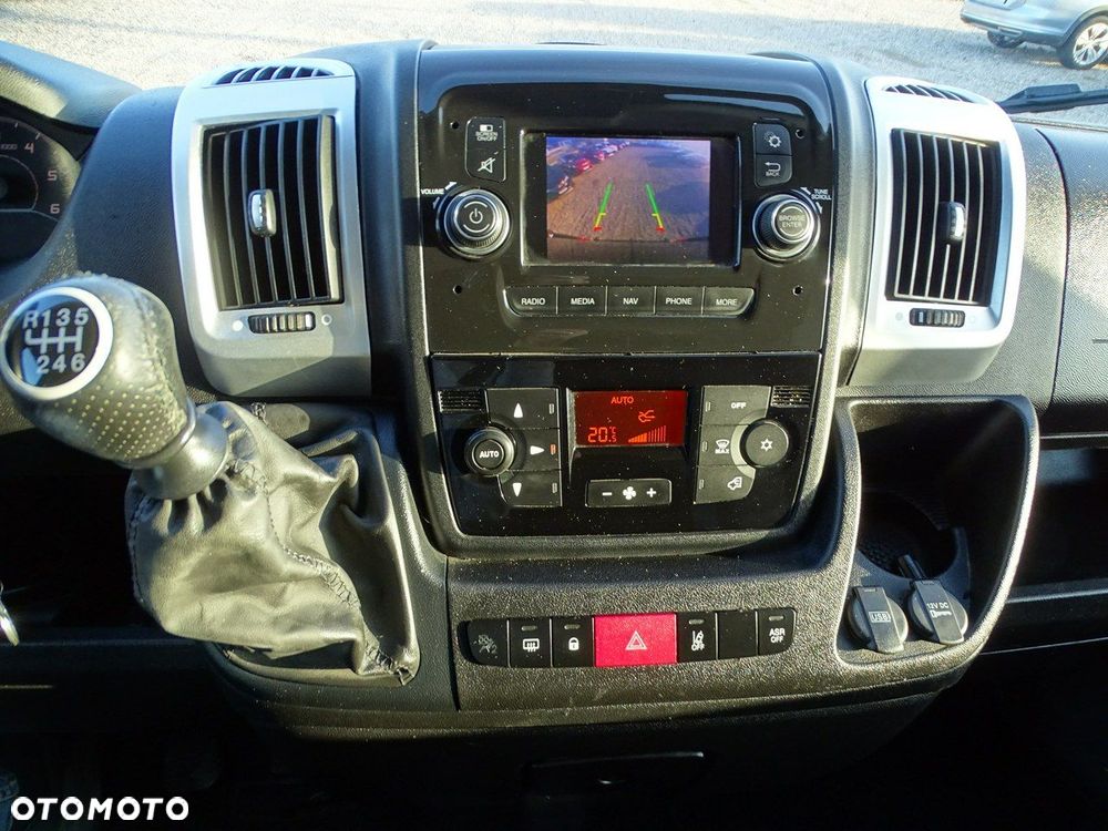 Peugeot Boxer - 12