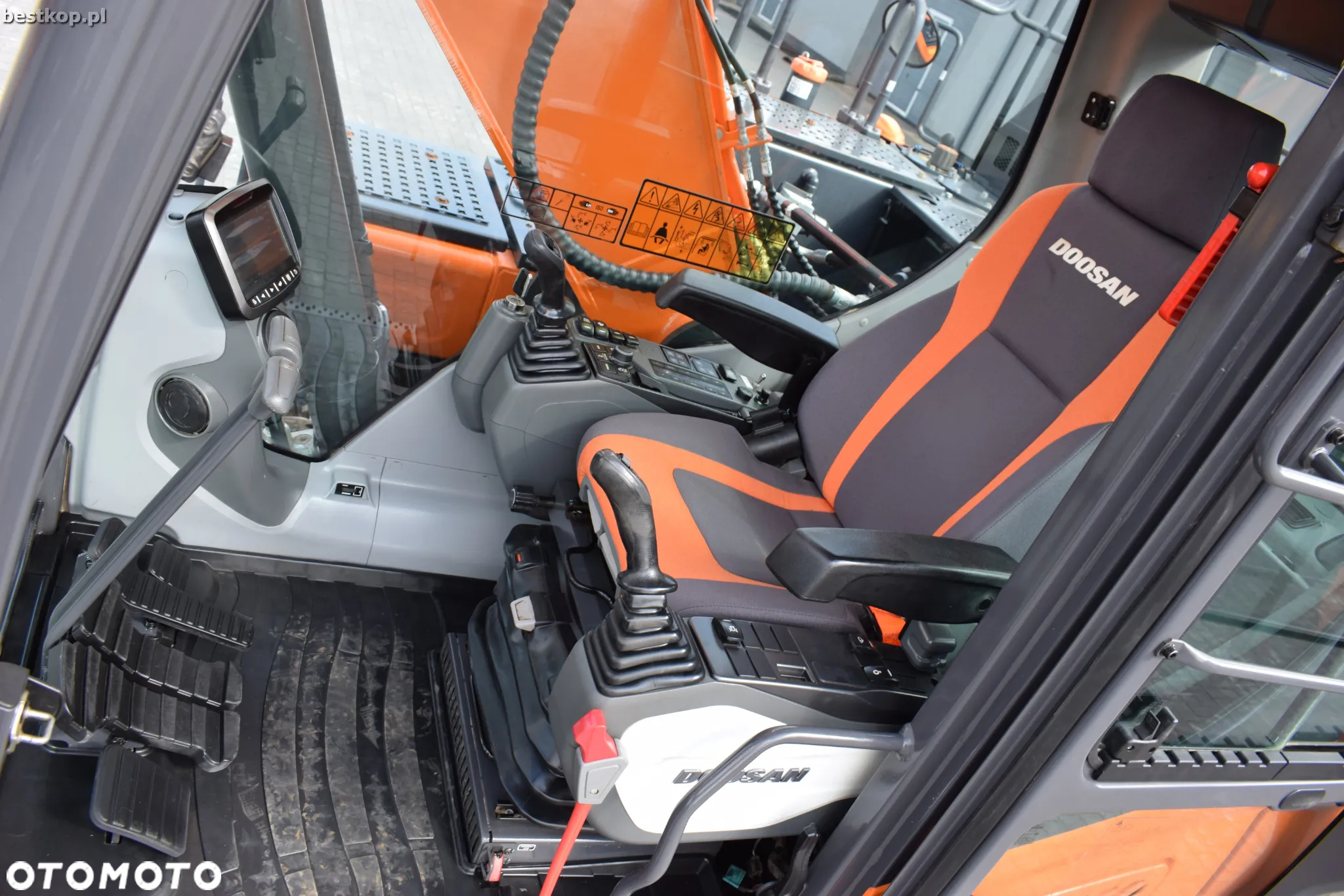 Doosan DX225LC-5 - 19