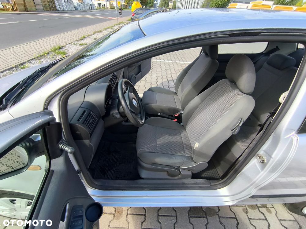 Volkswagen Fox - 5
