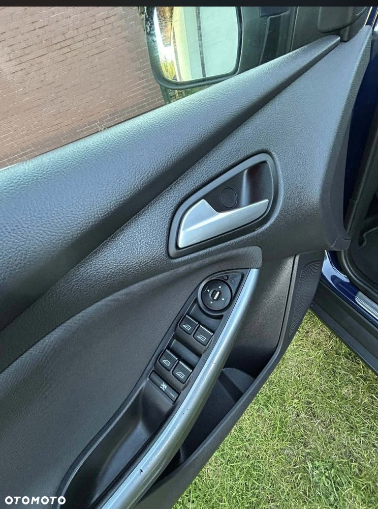 Ford Focus 1.6 EcoBoost Start-Stopp-System Titanium - 9
