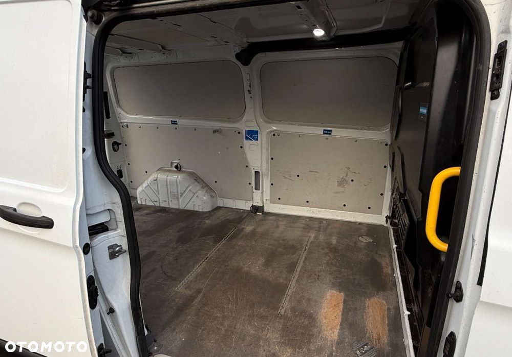 Ford Transit Custom - 17