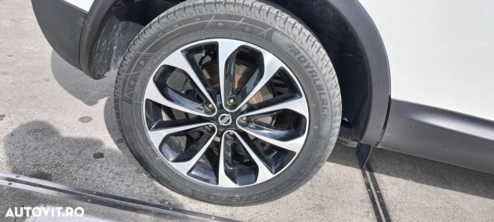 Nissan Qashqai 1.6 DCI Start/Stop 360 - 17