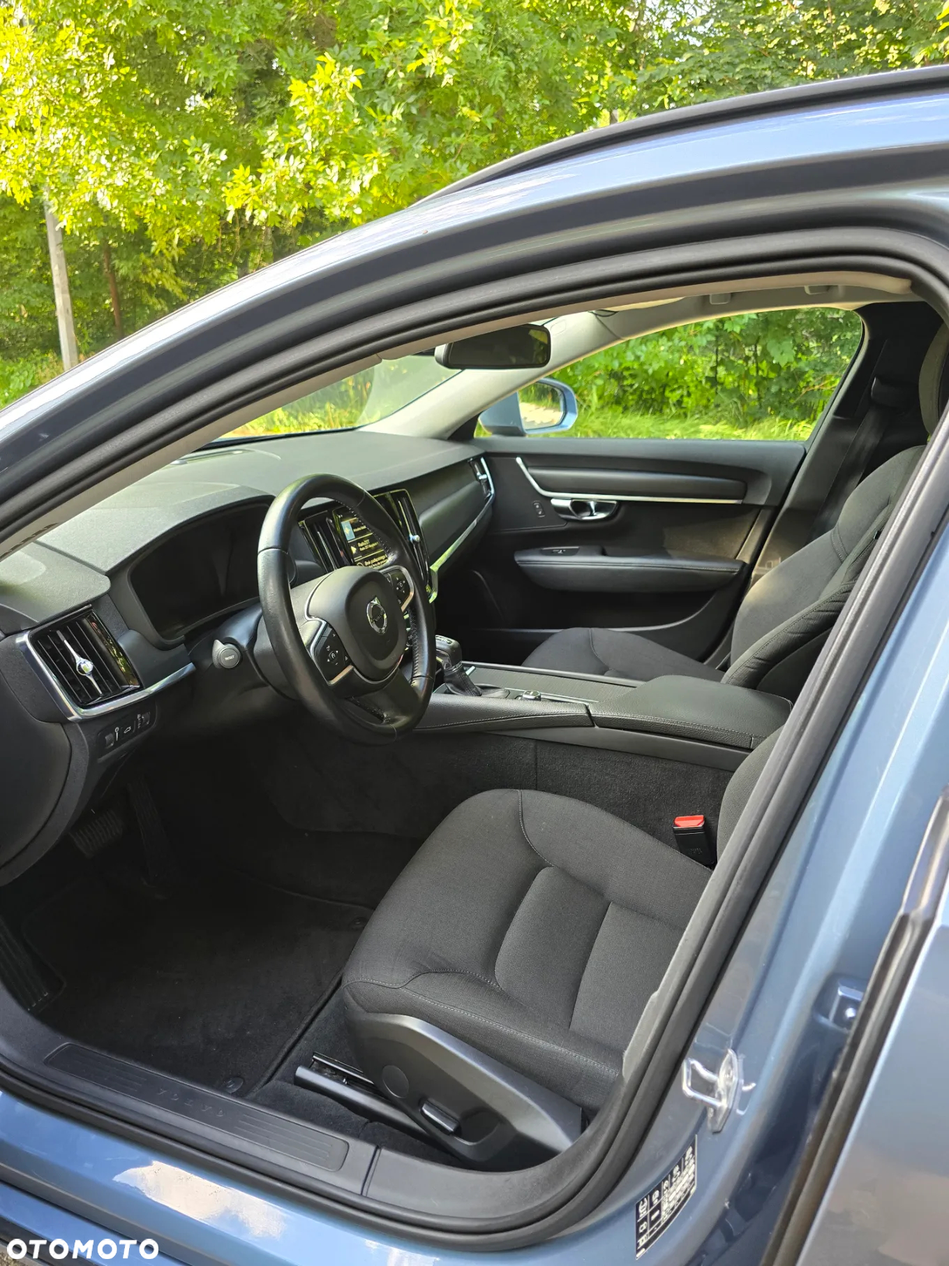 Volvo V90 D4 Kinetic - 6