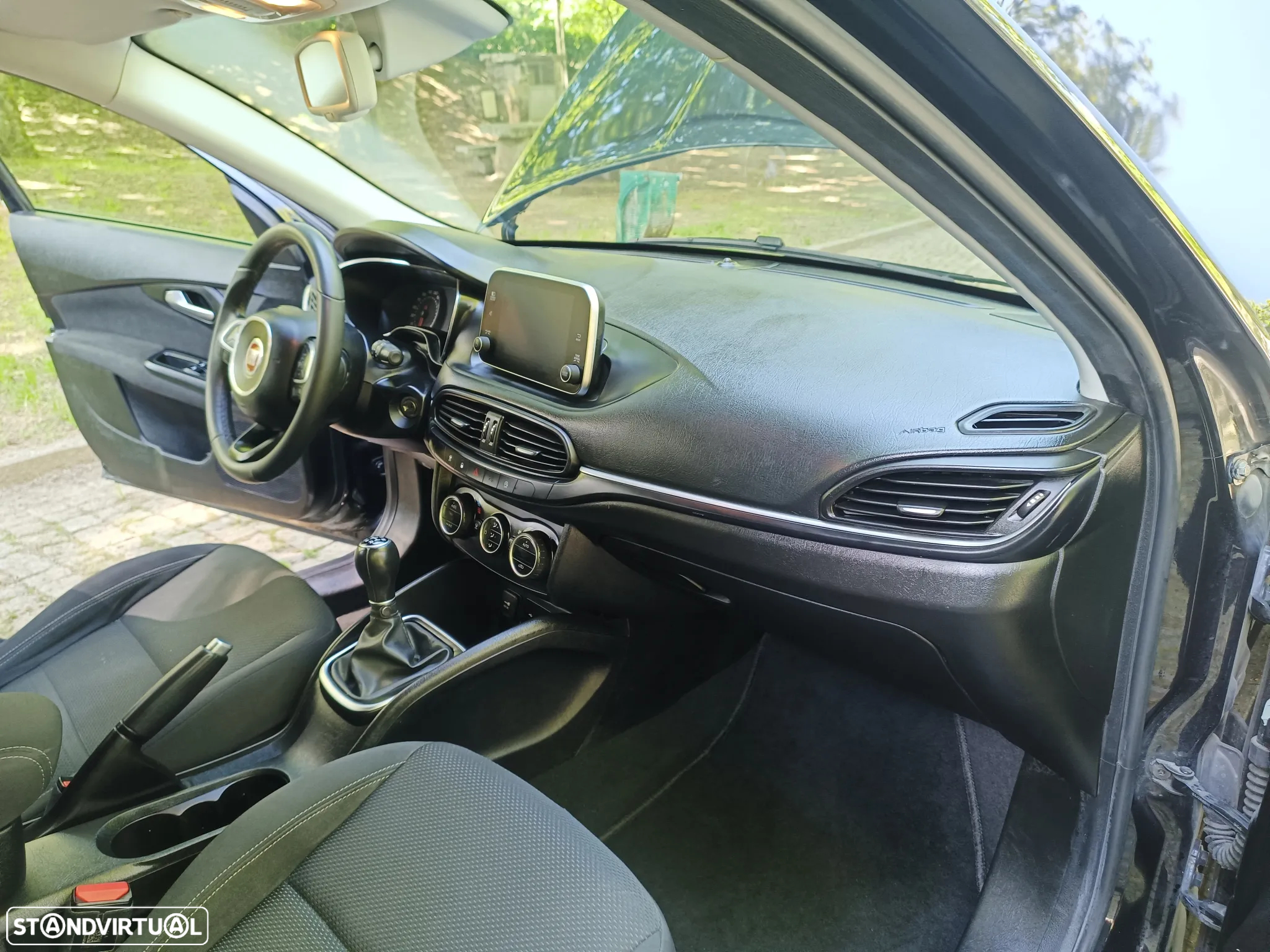 Fiat Tipo 1.3 M-Jet Lounge Tech - 21