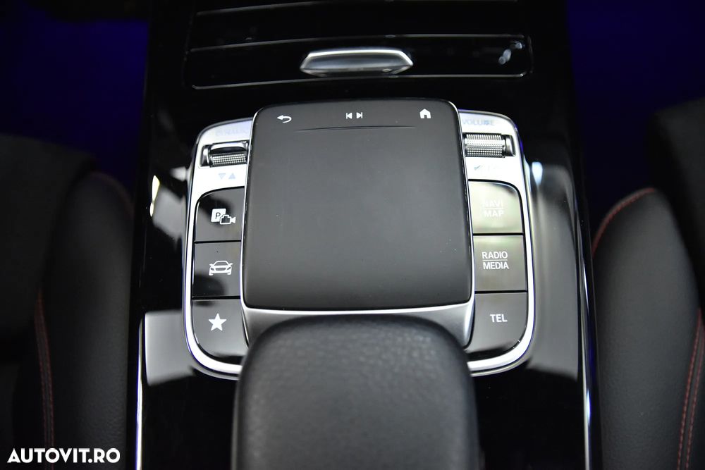 Mercedes-Benz CLA 180 d Coupe - 17