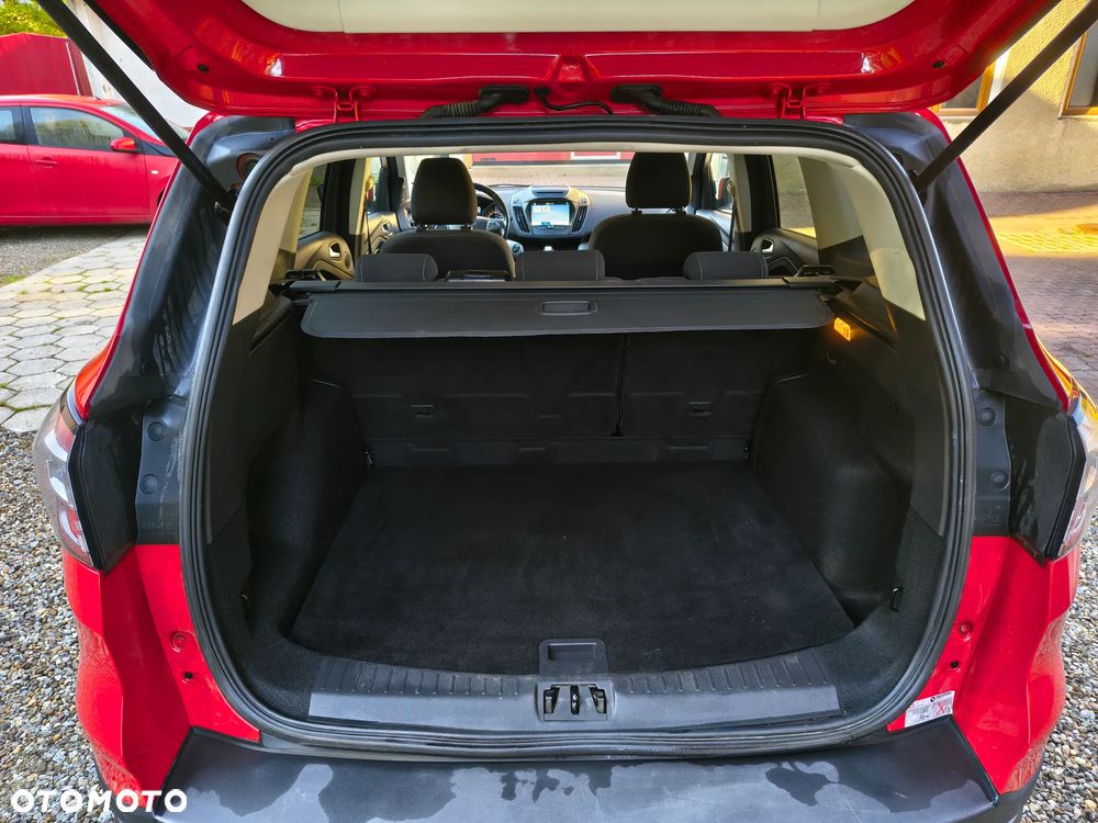 Ford Kuga - 19