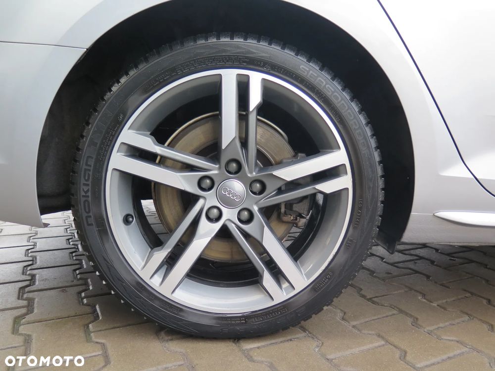 Audi A4 Limousine 2.0 TFSI Quattro S tronic - 12