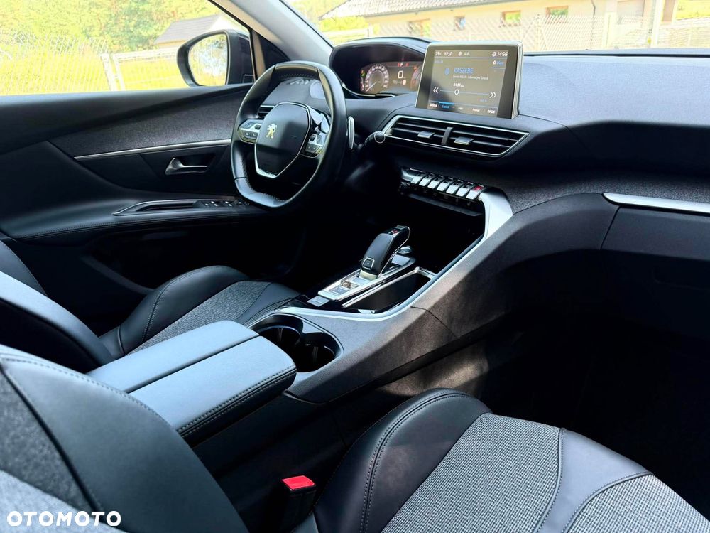 Peugeot 3008 1.5 BlueHDi Allure S&S EAT8 - 19