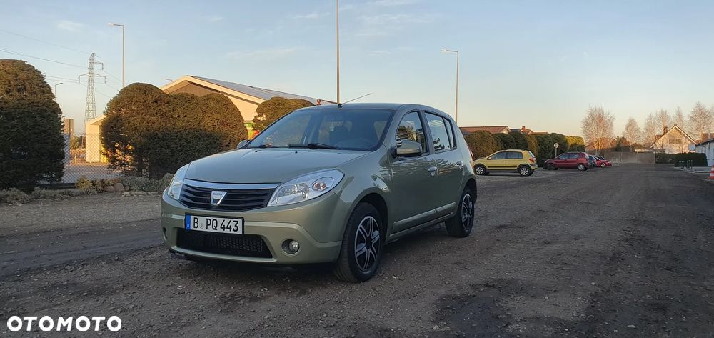 Dacia Sandero 1.4 MPI Laureate - 1