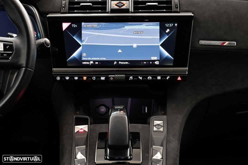 DS DS7 Crossback E-Tense Performance Line EAT8 - 19