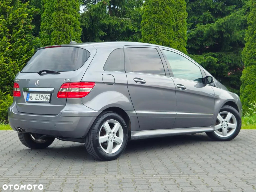 Mercedes-Benz Klasa B 180 CDI DPF Special Edition - 20