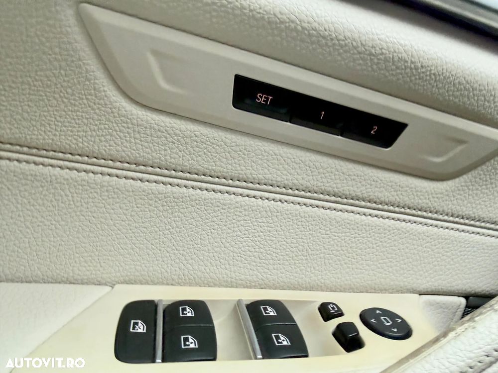 BMW Seria 5 530i xDrive AT - 7