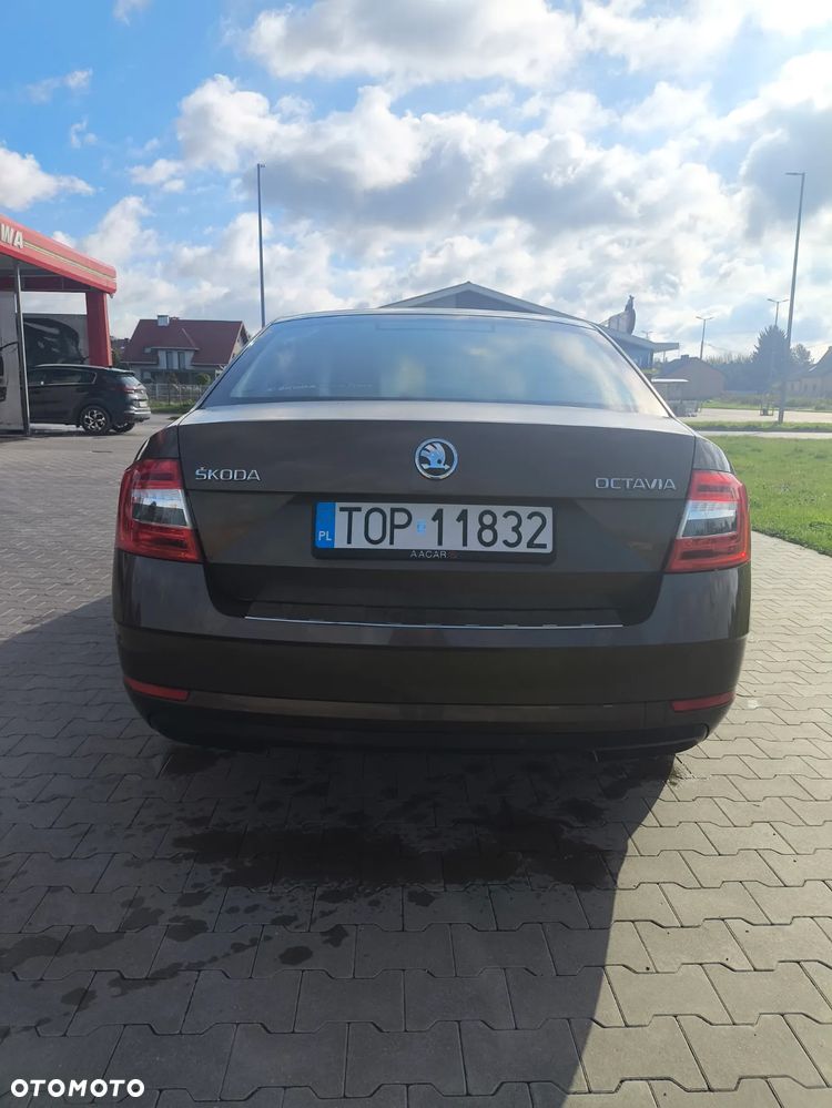 Skoda Octavia 1.4 TSI Ambition - 6