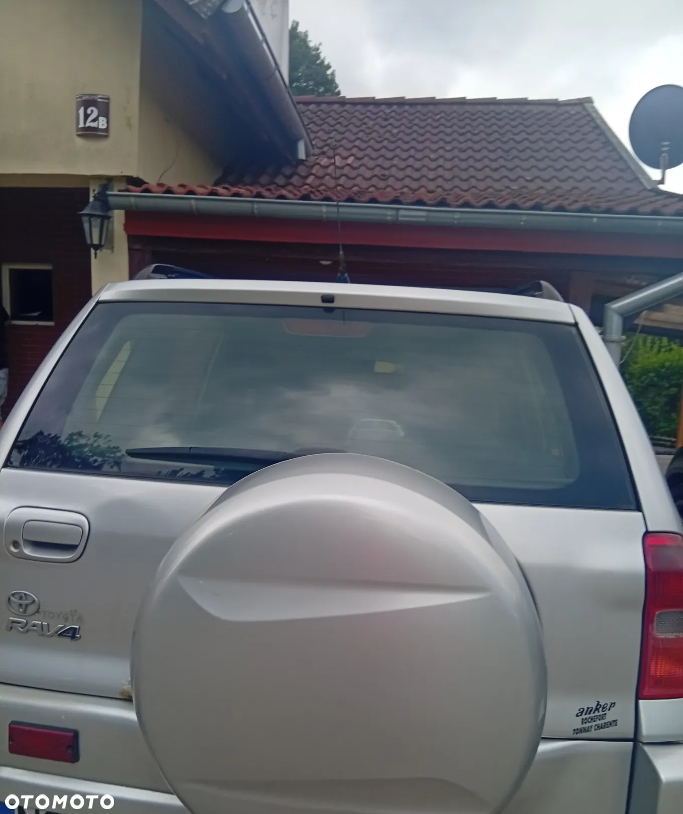 Toyota RAV4 2.0 D-4D 4x4 - 11