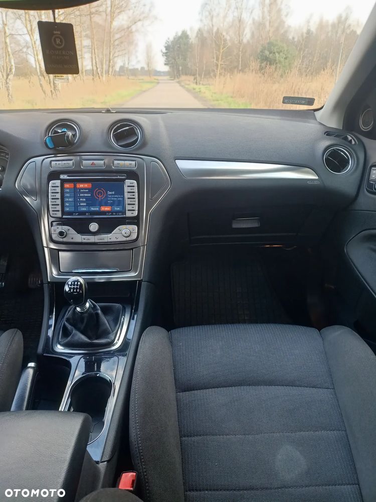 Ford Mondeo 2.0 TDCi Titanium - 10