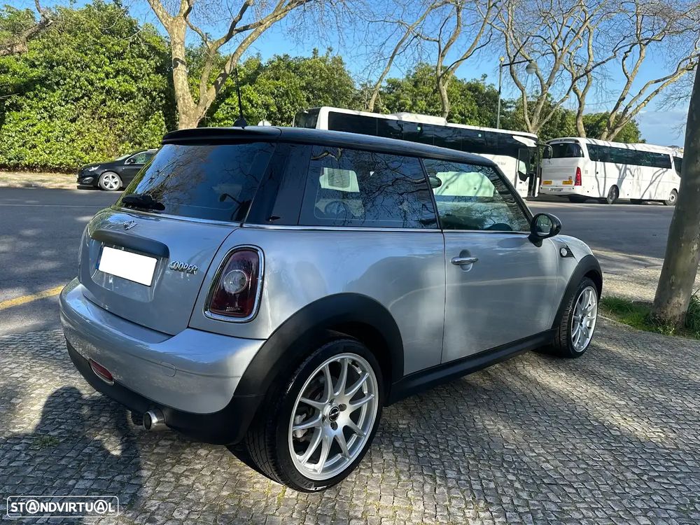 MINI 3 Portas Cooper D - 7