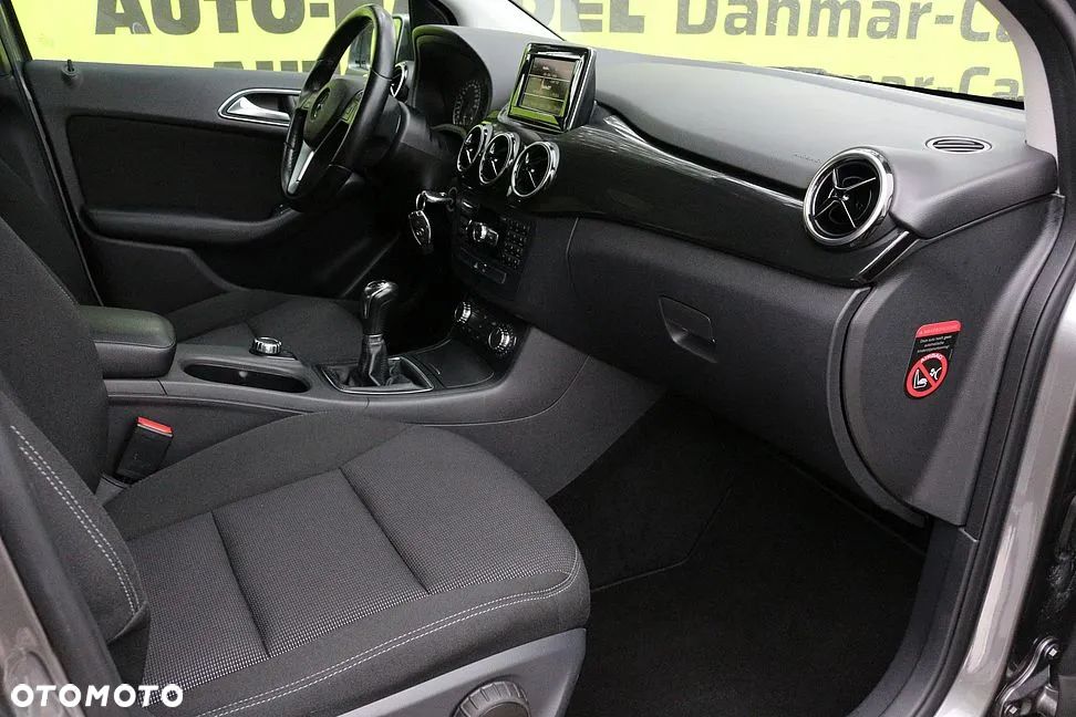 Mercedes-Benz Klasa B 180 CDI - 12