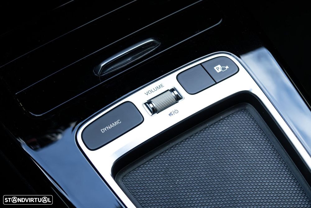 Mercedes-Benz A 250 - 23