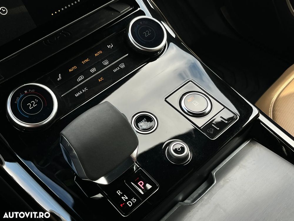 Land Rover Range Rover Sport - 25