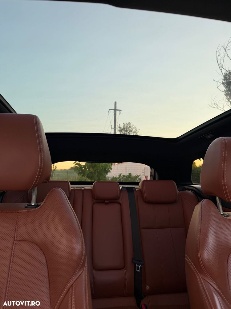 Land Rover Range Rover Evoque - 13