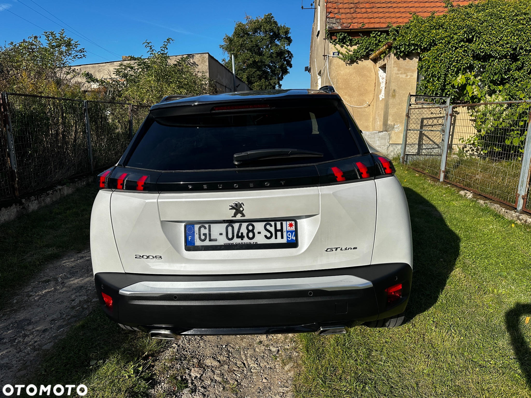 Peugeot 2008 1.2 PureTech GT Line S&S EAT8 - 6