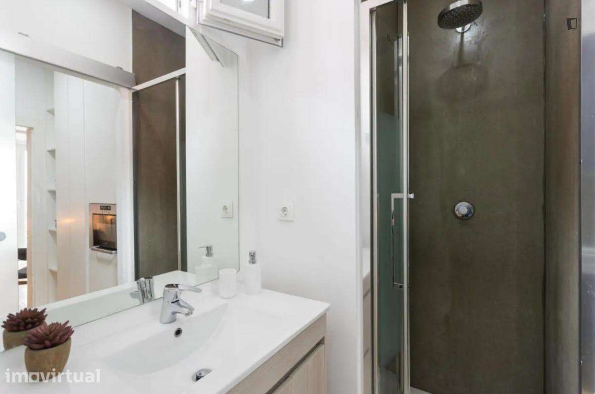 Apartamento com 1 quartos - localizado em Bairro Alto Lisbon - Grande imagem: 4/9
