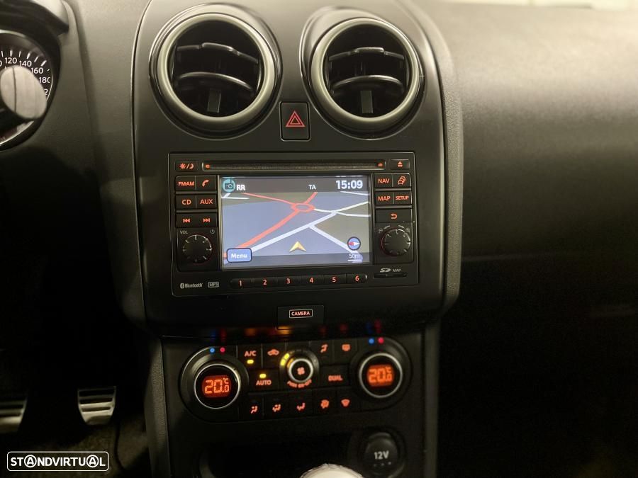 Nissan Qashqai 1.6 dCi Tekna Sport S&S - 13