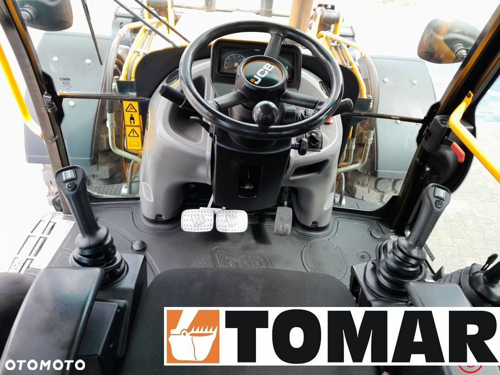 JCB JCB 4CX AEC  2021r klimatycacja joystick - 22