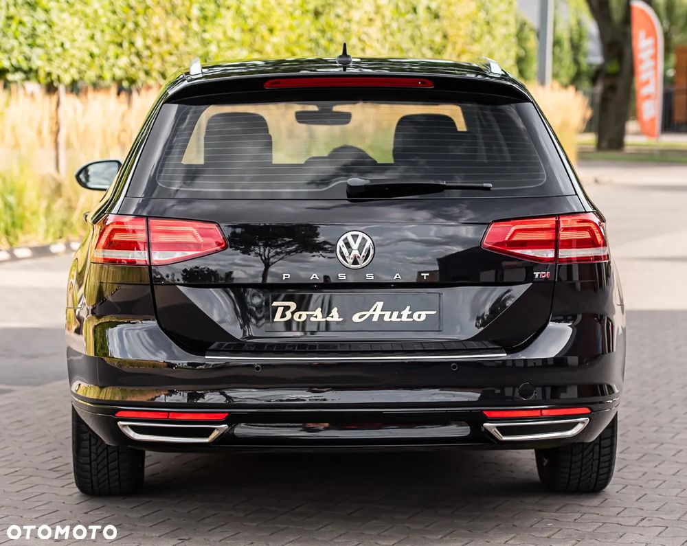 Volkswagen Passat Variant 1.6 TDI SCR DSG Business - 11