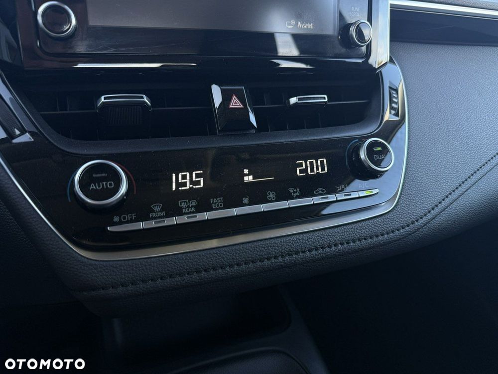 Toyota Corolla 1.5 Comfort - 26