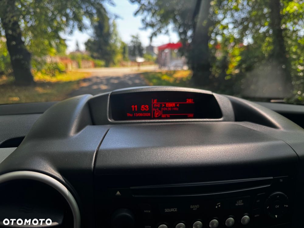 Citroën Berlingo e-HDi 90 FAP EGS6 Multispace - 17