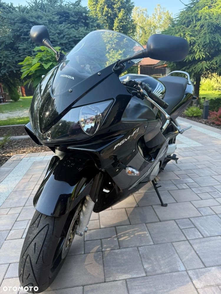 Honda CBR - 4